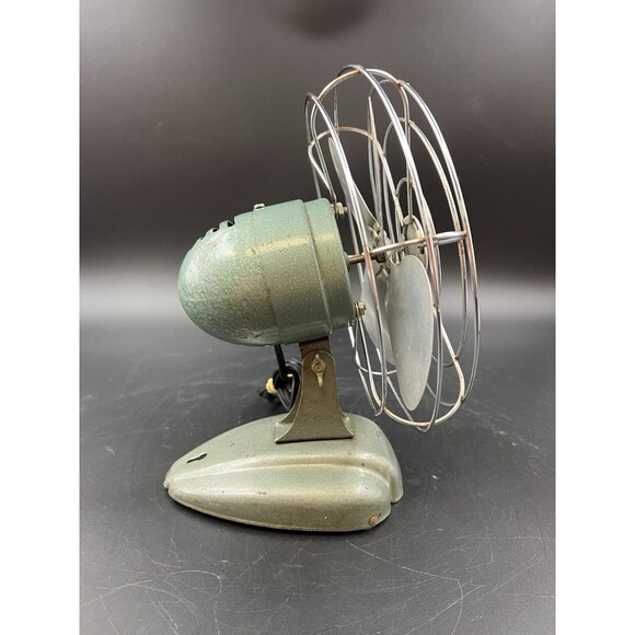 Vintage McGraw Electric Co Zero M/N 1250R 9” Desk Fan - Picture 2 of 8